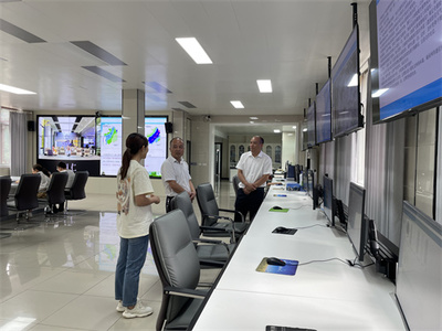 镇远县领导检查指导强降雨气象服务与信息保障工作